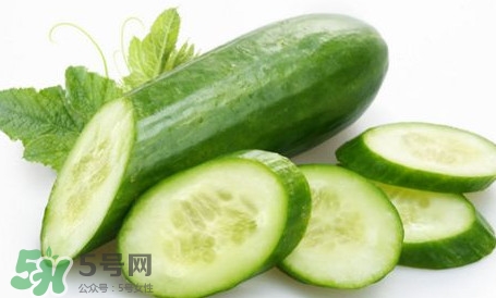 生吃黃瓜有什么好處？黃瓜生吃好還是熟吃好