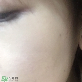 混油敏感肌用什么粉底液？敏感混油皮用的粉底液
