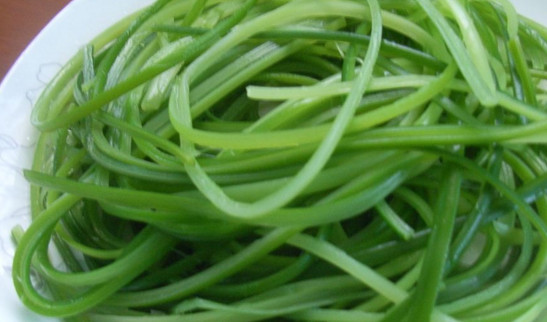 蒜苔是發(fā)物嗎？蒜苔是不是發(fā)物