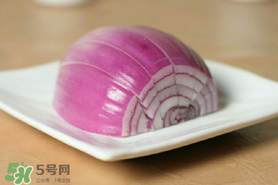 洋蔥和皮皮蝦能一起吃嗎？皮皮蝦和洋蔥可以同吃嗎？