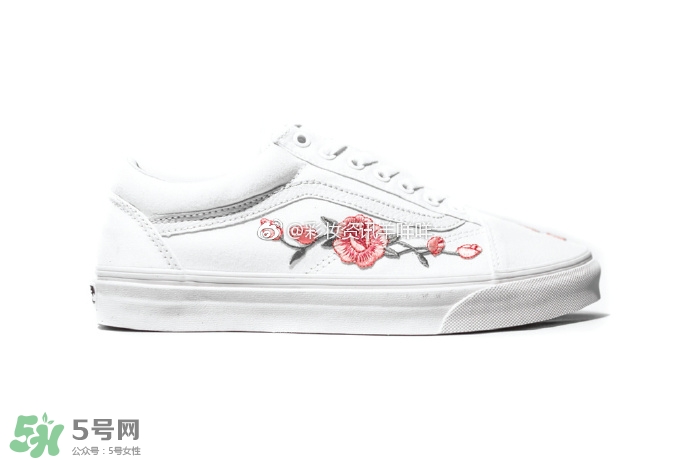 amac customs與vans高定鞋子多少錢(qián)？