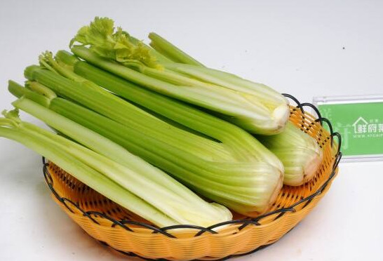 西芹是什么樣的？西芹是什么樣子圖片