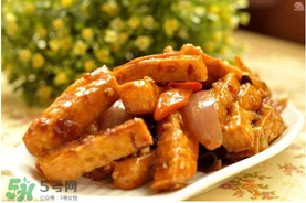 洋蔥和豆腐能一起吃嗎？洋蔥和豆腐可以一起吃嗎？