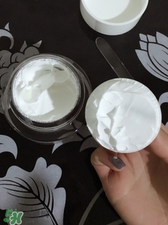 蒂佳婷素顏霜孕婦可以用嗎？v7素顏霜孕婦可以用嗎