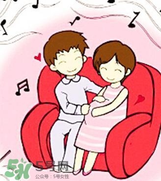 孕婦摸肚子對(duì)胎兒有什么危害嗎？孕婦摸肚子的正確方法？