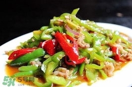 芹菜和青椒能一起炒嗎？青椒炒芹菜的做法