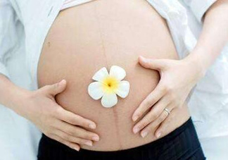 孕婦摸肚子對胎兒有什么危害嗎？孕婦摸肚子的正確方法？