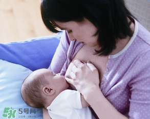正常母乳是什么顏色？什么顏色的母乳營(yíng)養(yǎng)高？