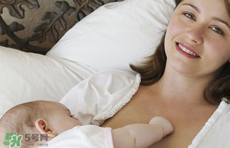 正常母乳是什么顏色？什么顏色的母乳營(yíng)養(yǎng)高？