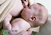 哺乳期奶水時多時少是什么原因？哺乳期奶水時多時少怎么辦？