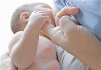 正常母乳是什么顏色？什么顏色的母乳營(yíng)養(yǎng)高？