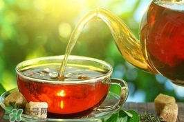 夏天喝什么茶去火？夏天喝什么茶清火