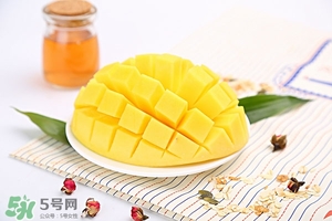 貴妃芒果硬的能吃嗎？貴妃芒果青的能吃嗎