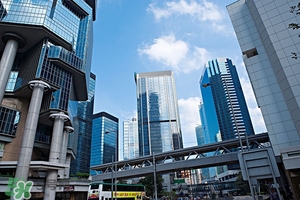 6月去香港穿什么？六月份去香港穿什么衣服？