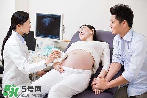 四維彩超能看出男女嗎？四維彩超能看清手指嗎？