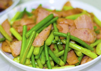 蒜薹可以和什么炒？蒜薹可以炒什么