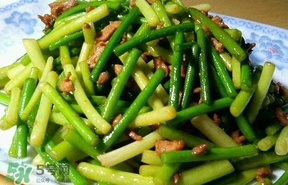 蒜薹可以和什么炒？蒜薹可以炒什么