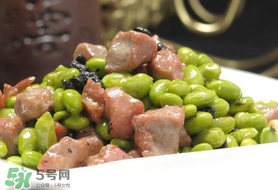 青豆和牛肉能一起吃嗎？青豆能和牛肉一起吃嗎？