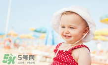 寶寶曬太陽怎么曬？最佳的曬太陽時間