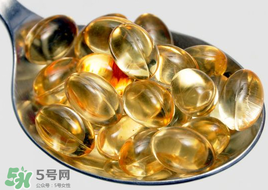 嬰兒吃魚肝油上火嗎？嬰兒吃魚肝油會(huì)不會(huì)引起上火？