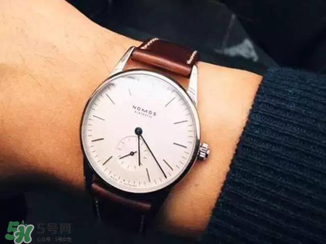dw手表和天梭哪個好？dw手表和天梭手表哪個檔次高？
