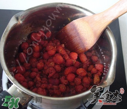 來(lái)月經(jīng)可以吃樹(shù)莓嗎？月經(jīng)期間吃樹(shù)莓好嗎？