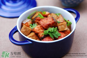 三文魚(yú)煮多久？寶寶吃三文魚(yú)煮多久熟？