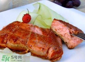 三文魚(yú)煮多久？寶寶吃三文魚(yú)煮多久熟？
