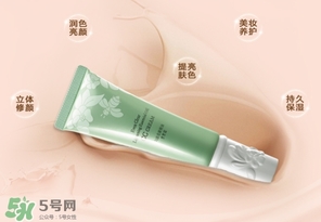 用cc霜還用bb霜嗎？用cc霜之前需要用bb嗎？