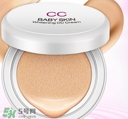 用cc霜之后要用散粉嗎？用cc霜之后要用蜜粉定妝嗎？