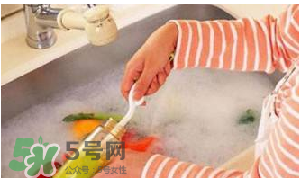 奶瓶清潔劑安全嗎？長期用奶瓶清潔劑有副作用嗎？
