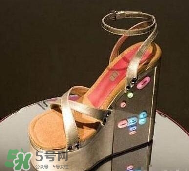 貞操褲怎么上廁所？貞操褲圖片