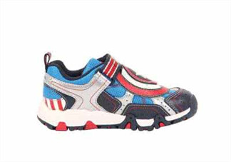 stride rite的中文叫什么？stride rite的中文怎么翻譯？