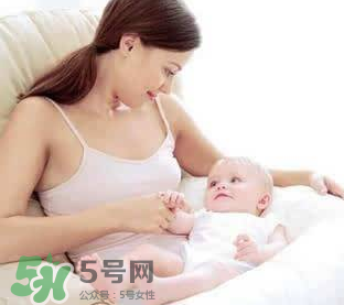 生孩子后為什么遲遲不來例假？生完孩子后多久來大姨媽？