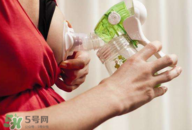 電動吸奶器如何選擇？怎么選擇電動吸奶器？