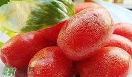 羊奶果要?jiǎng)兤?？羊奶果剝皮還是帶皮吃好？