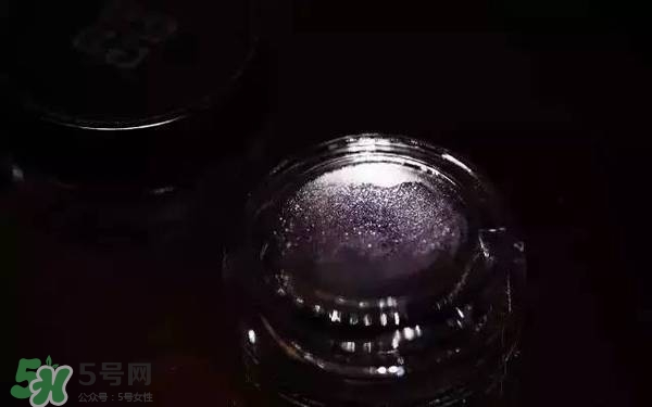 紀梵希黑紫色眼影膏怎么樣？紀梵希黑紫色眼影膏多少錢？