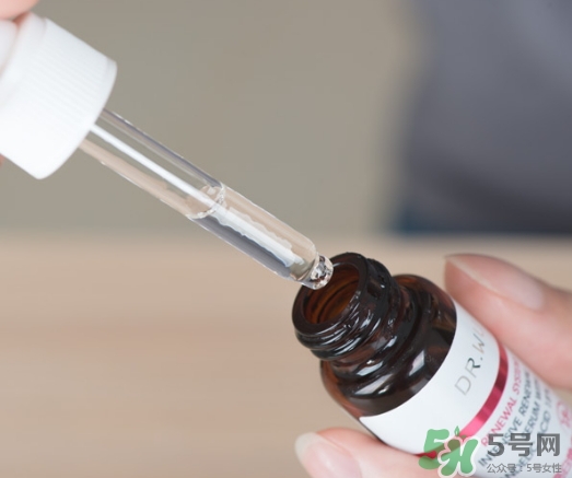 dr.wu達(dá)爾膚杏仁酸18怎么用？dr.wu杏仁酸18使用方法