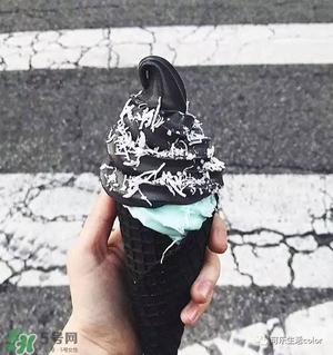 炭黑冰淇淋好吃嗎？炭黑冰淇淋哪里買？