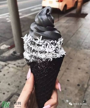 炭黑冰淇淋好吃嗎？炭黑冰淇淋哪里買？