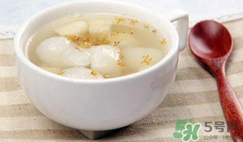 荸薺可以和梨一起煮嗎？梨子能和荸薺一起吃嗎