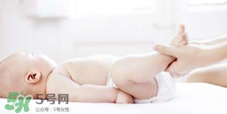 寶寶尿布疹可以擦紅霉素軟膏嗎？紅霉素軟膏對(duì)尿布疹有效嗎？