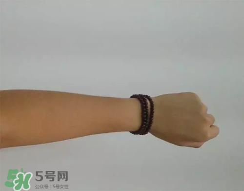 大創(chuàng)美白乳液多少錢？大創(chuàng)美白乳液為什么那么便宜