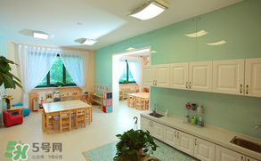米雅上的幼兒園是哪一家？卡爾安娜國際兒童會館怎么樣？