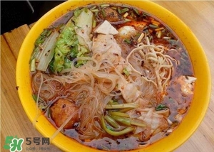 麻辣燙和冒菜有啥區(qū)別？麻辣燙和冒菜哪個好吃？