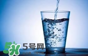 30天不喝飲料，妹子的對(duì)比照令人震驚 喝白開水的好處