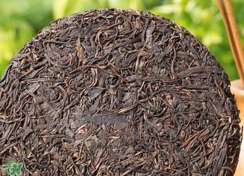 普洱茶減肥生茶好還是熟茶好？生茶和熟茶哪個減肥效果好？