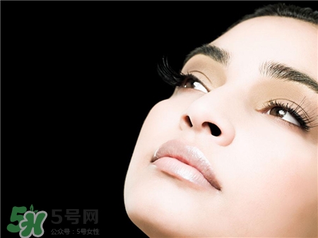 怎么用眼線(xiàn)液畫(huà)下睫毛?下睫毛怎么畫(huà)?