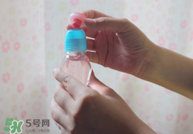 彈珠汽水怎么開？彈珠汽水怎么開不會噴？