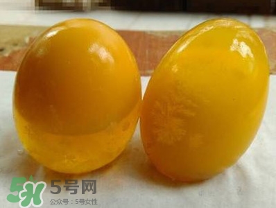 變蛋吃多了有什么危害？變蛋不能和什么一起吃